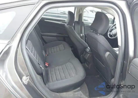 2016 Ford Fusion Se z USA, uszkodzony, nr VIN 3FA6P0H70GR358383